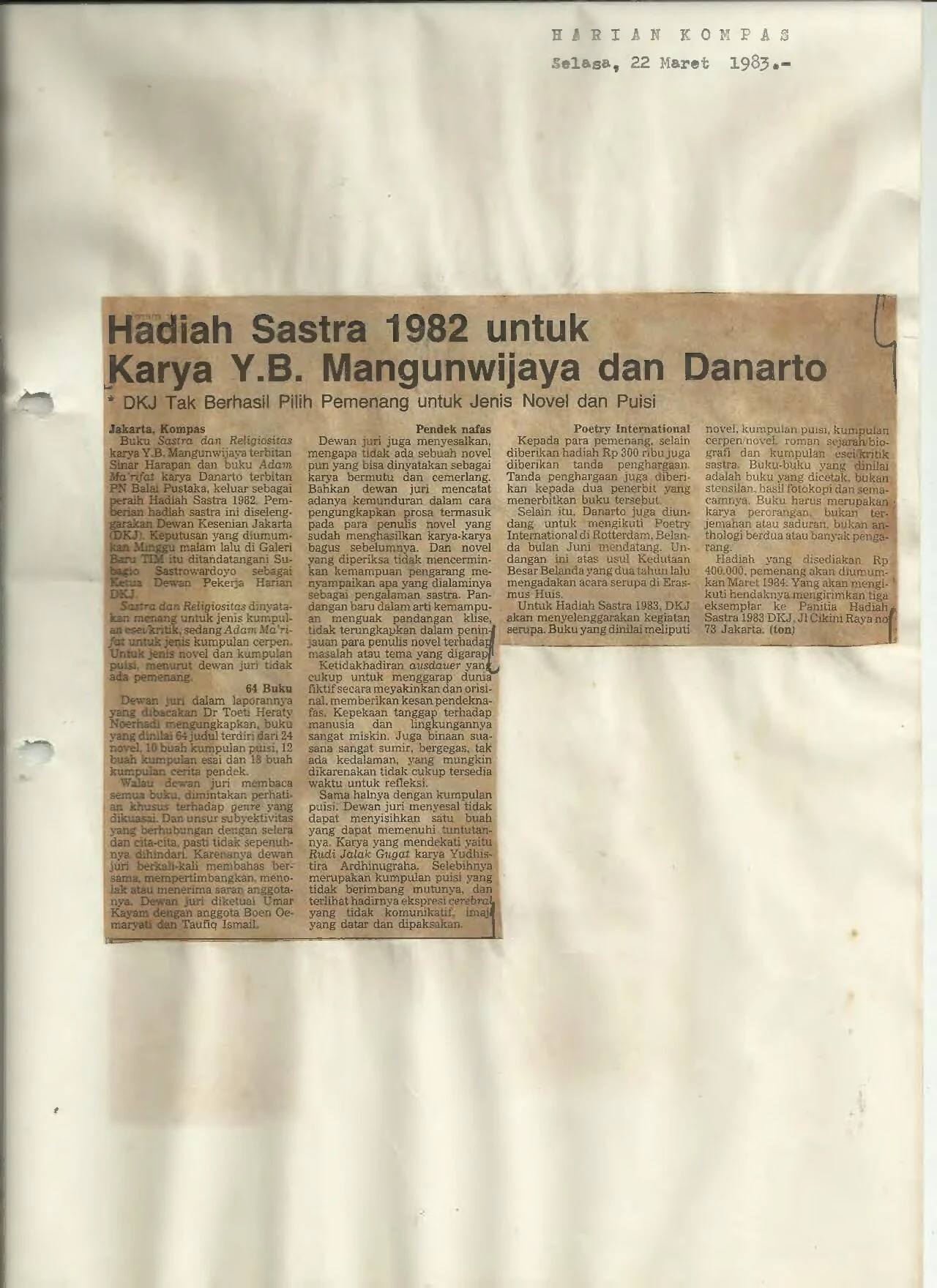 Y.B Mangunwijaya and Danarto awarded the Literature Prize 1982